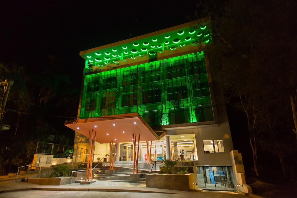 Mérit Iguazú Hotel Puerto Iguazú Kültér fotó