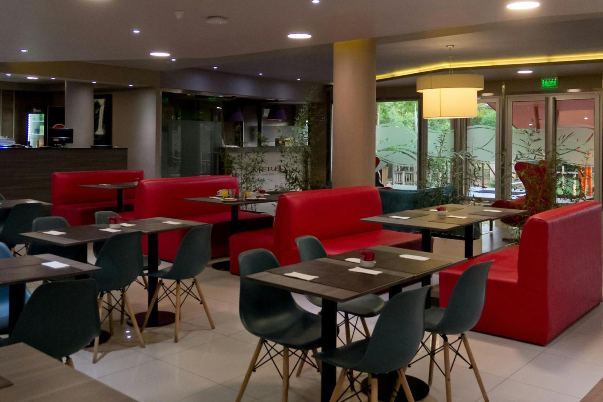 Mérit Iguazú Hotel Puerto Iguazú Kültér fotó
